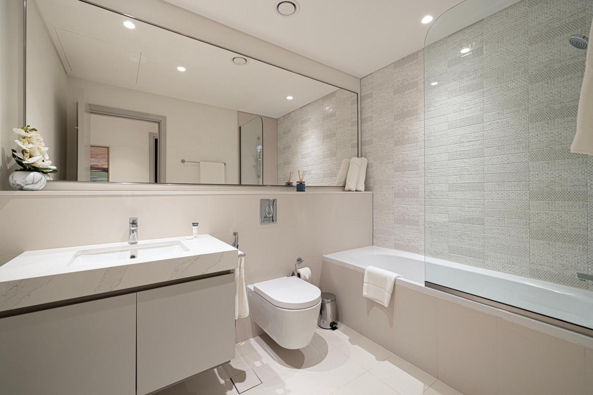 Apartment 2 Bed- Private Access- Emaar Beachfront *