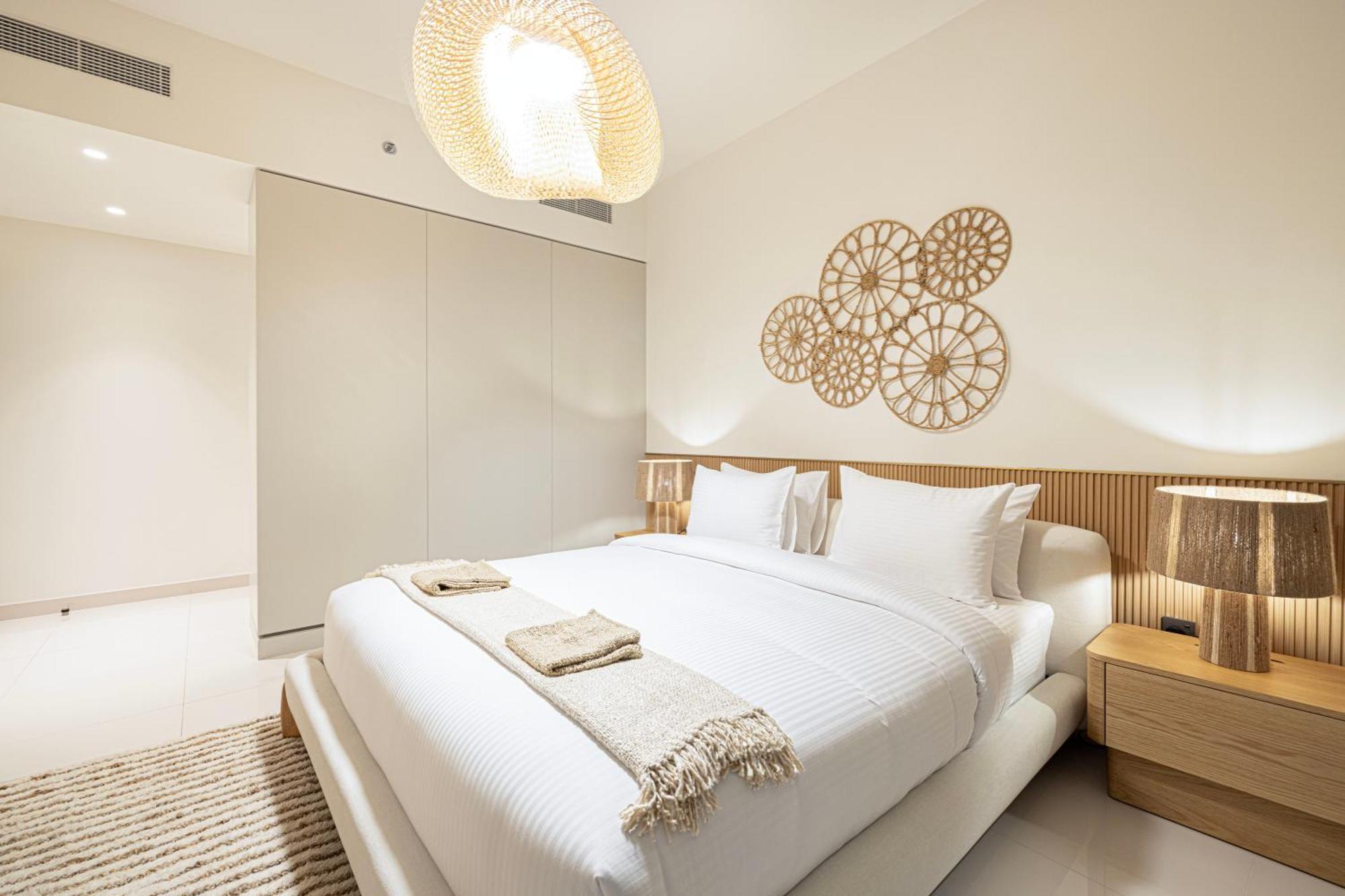 2 Bed- Private Access- Emaar Beachfront