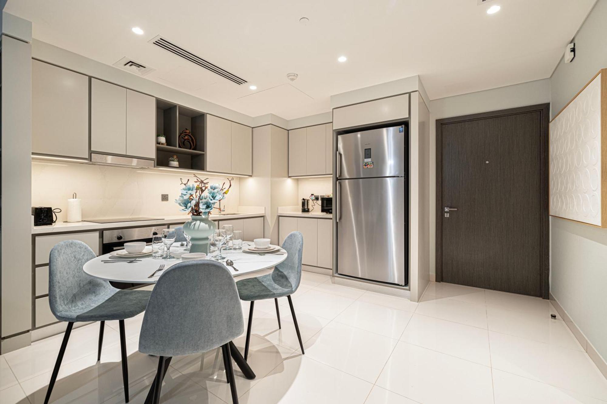 Apartment 2 Bed- Private Access- Emaar Beachfront