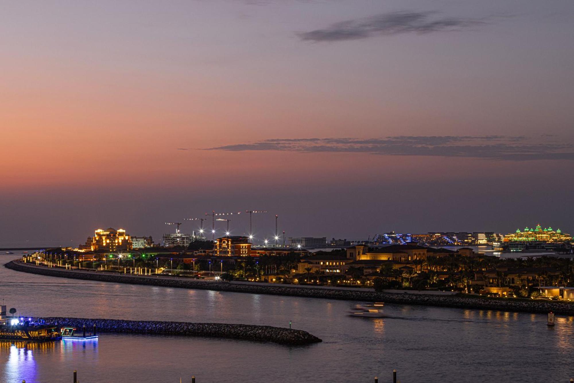 Apartment 2 Bed- Private Access- Emaar Beachfront