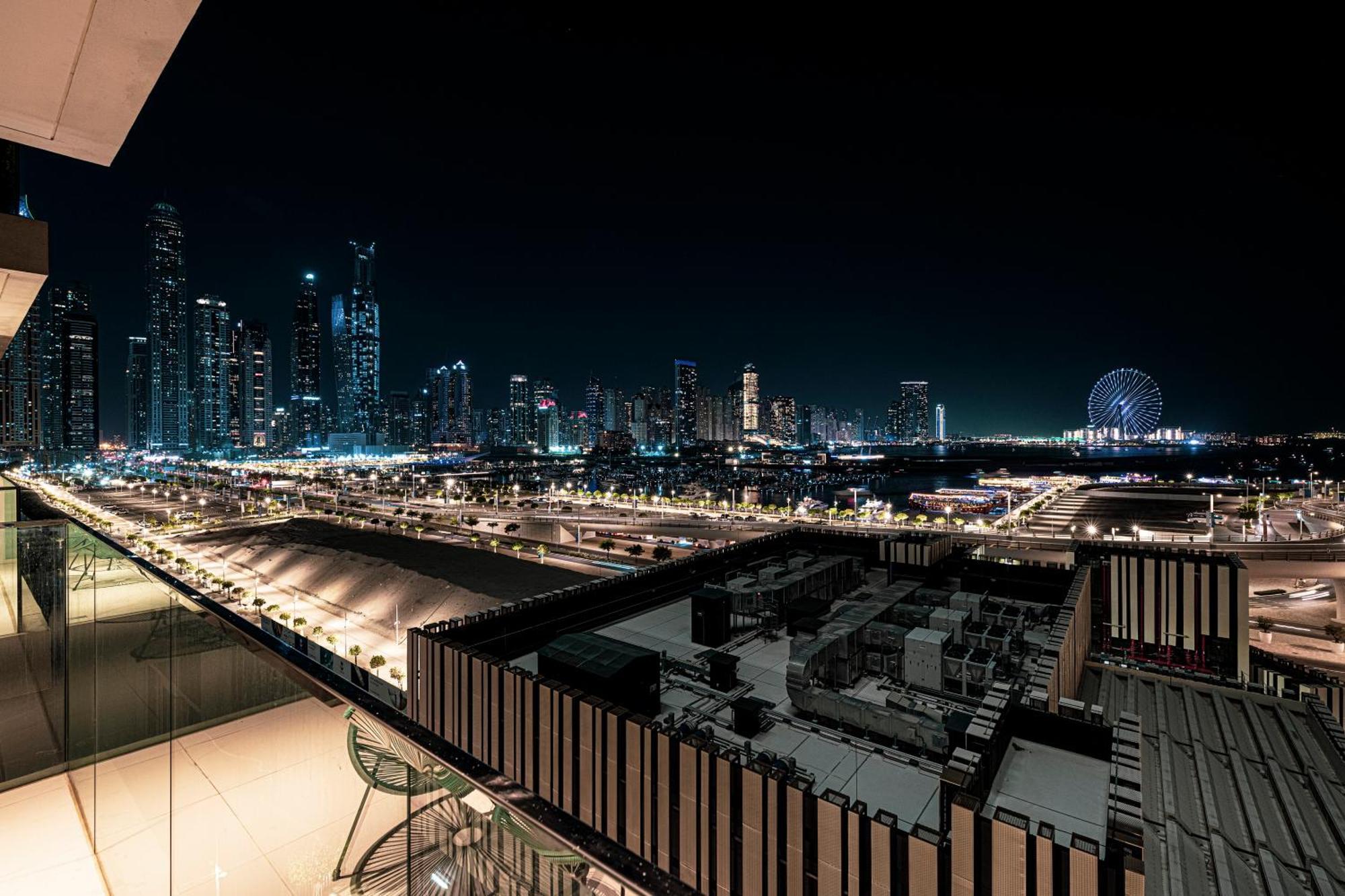 2 Bed- Private Access- Emaar Beachfront Dubai