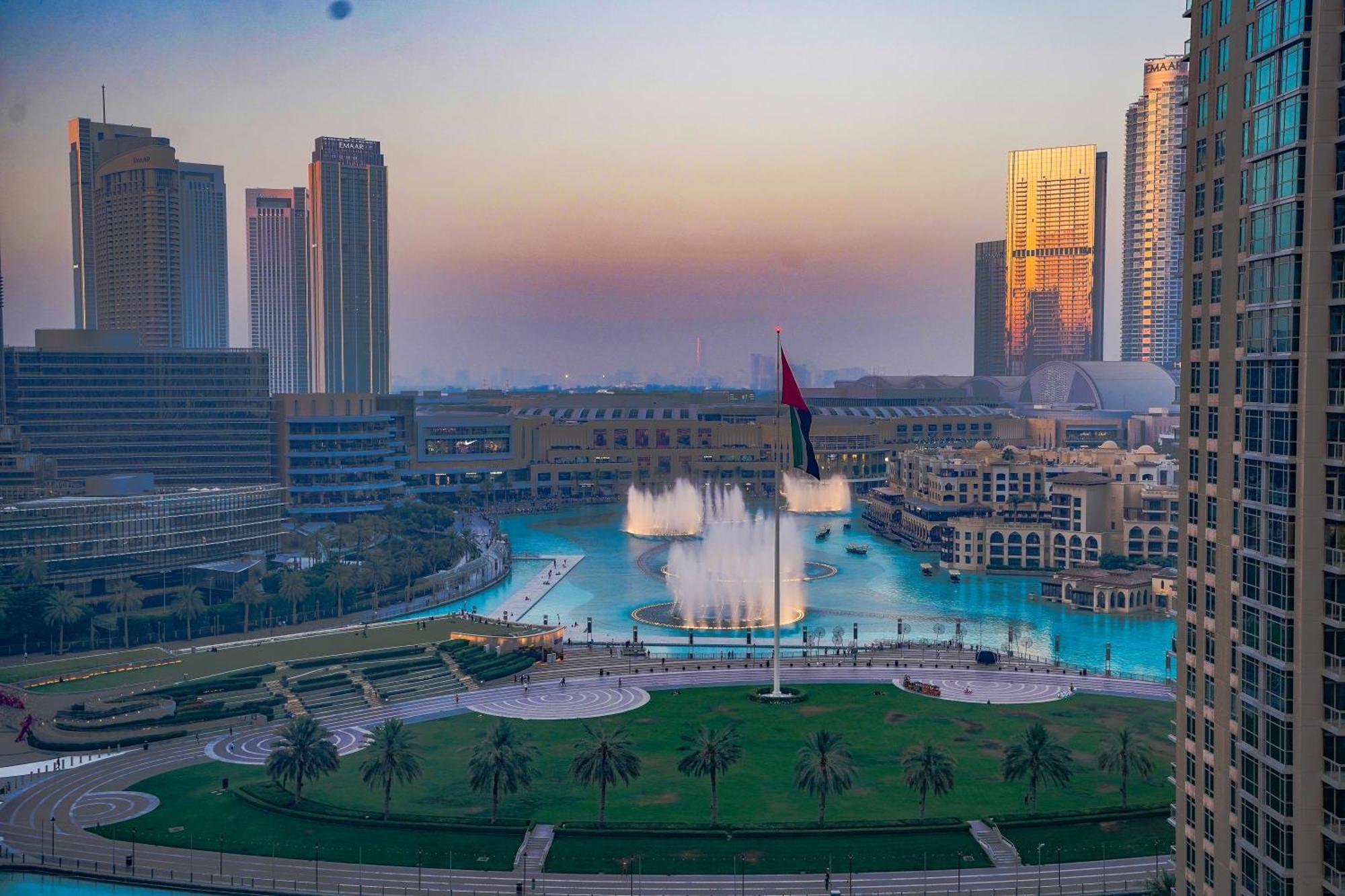 5 Stars Grand Opera Tower Lux 2 Bedroom Downtown Full Burj Khalifa View Apartment Dubai