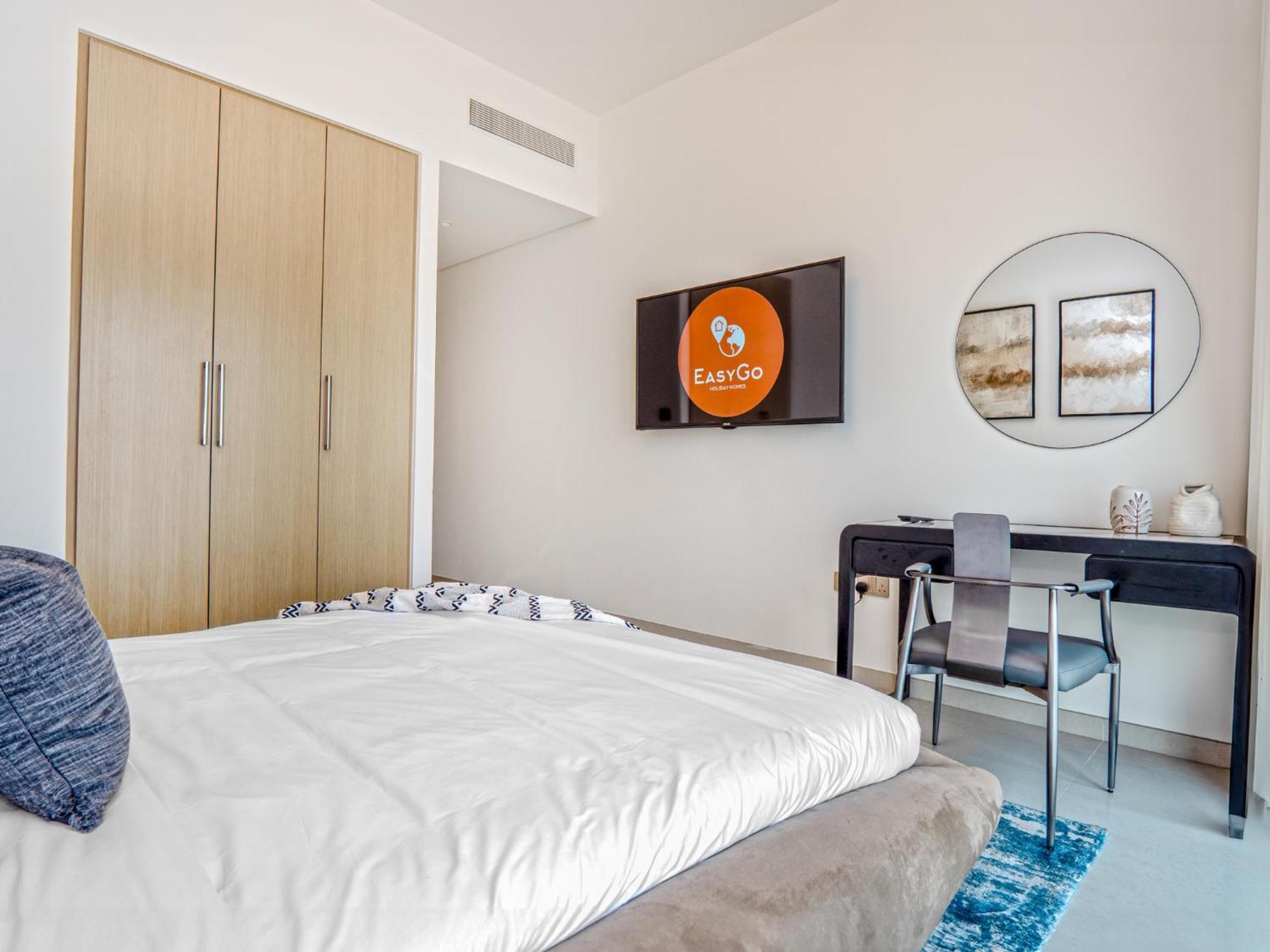 Easygo - 3br & Maid With Full Burj Khalifa And Fountain View Burj Royale Dw