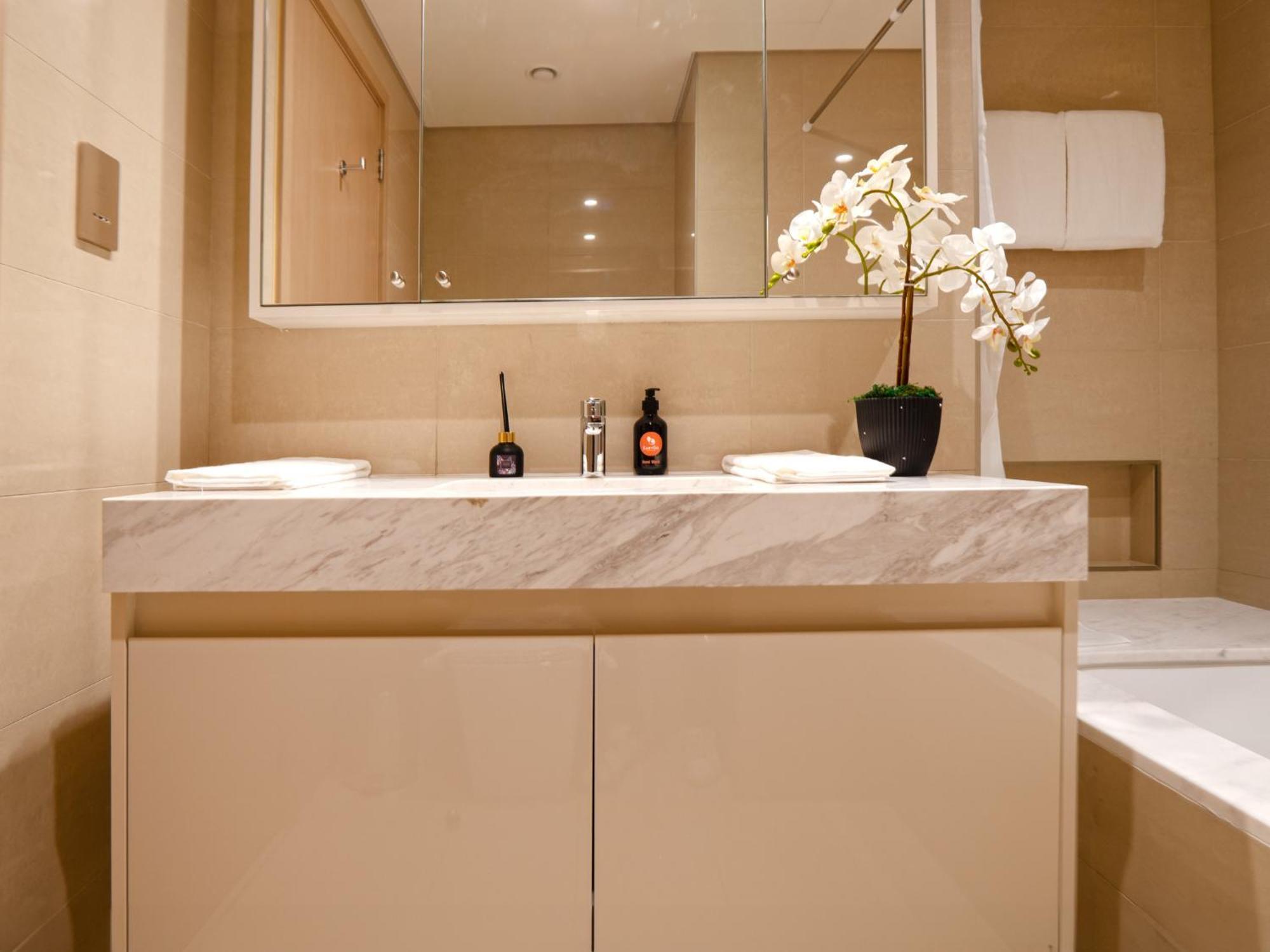 Easygo - 3br & Maid With Full Burj Khalifa And Fountain View Burj Royale Dw Daire *