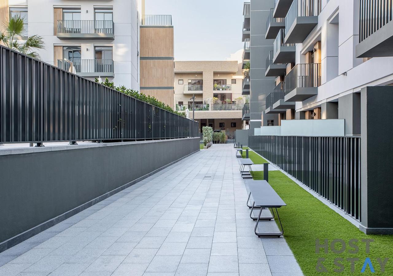 1br Belgravia With Pool View Apartment