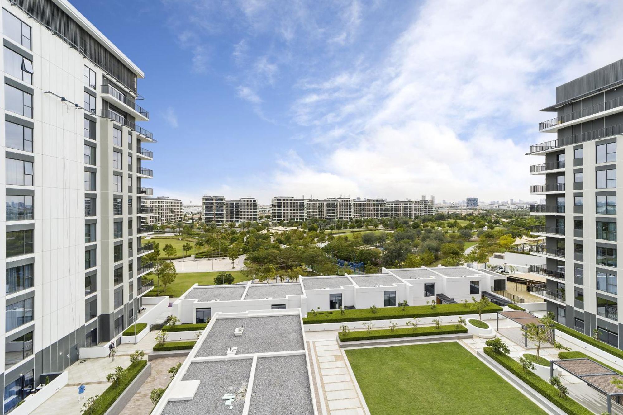 Vayk - Great Location 2 Bd *