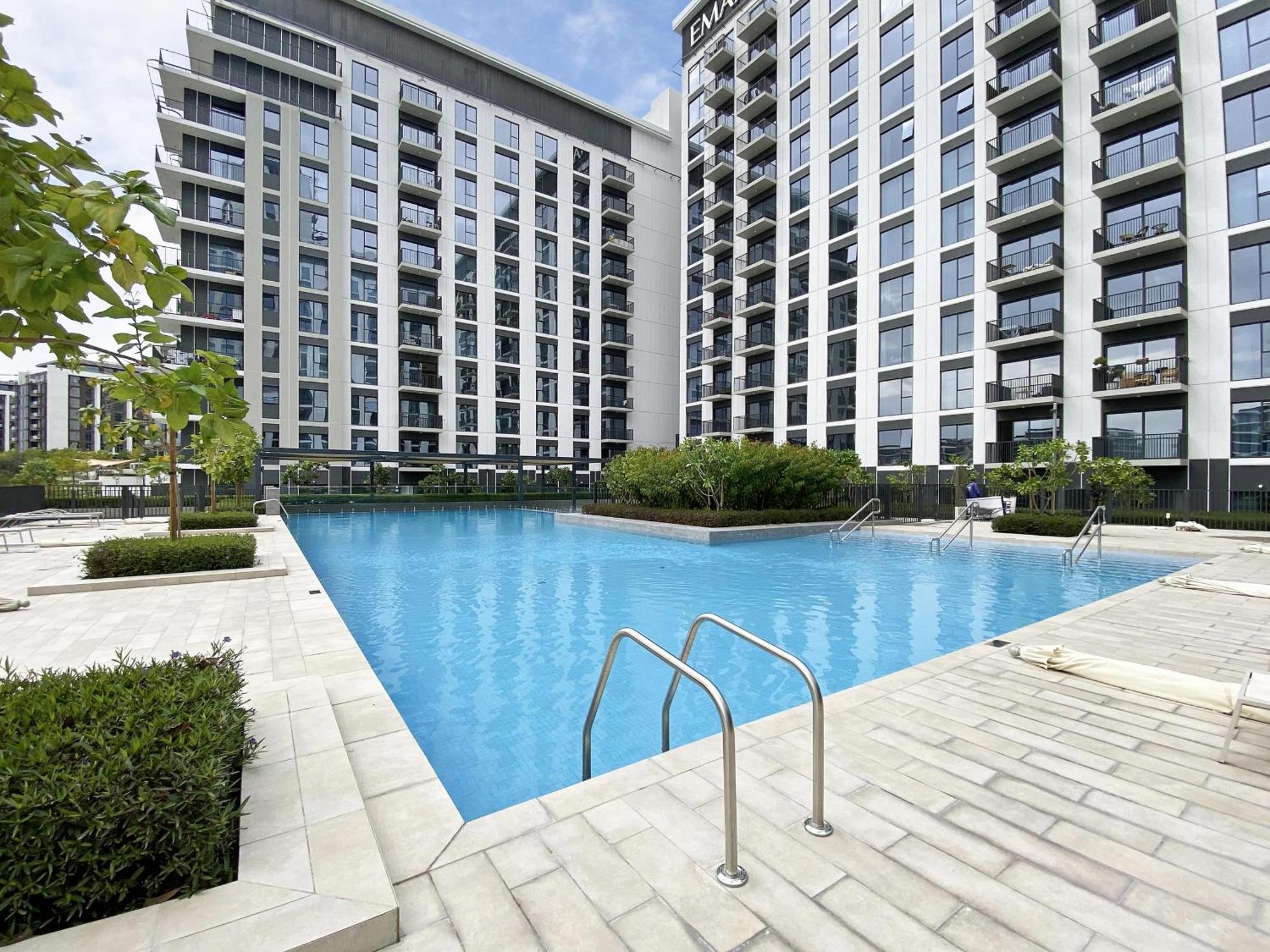 Apartment Vayk - Great Location 2 Bd Dubai
