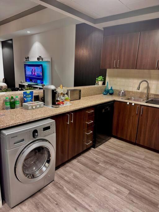 Unique 1-brd In The Heart Of Business Bay Apartment *
