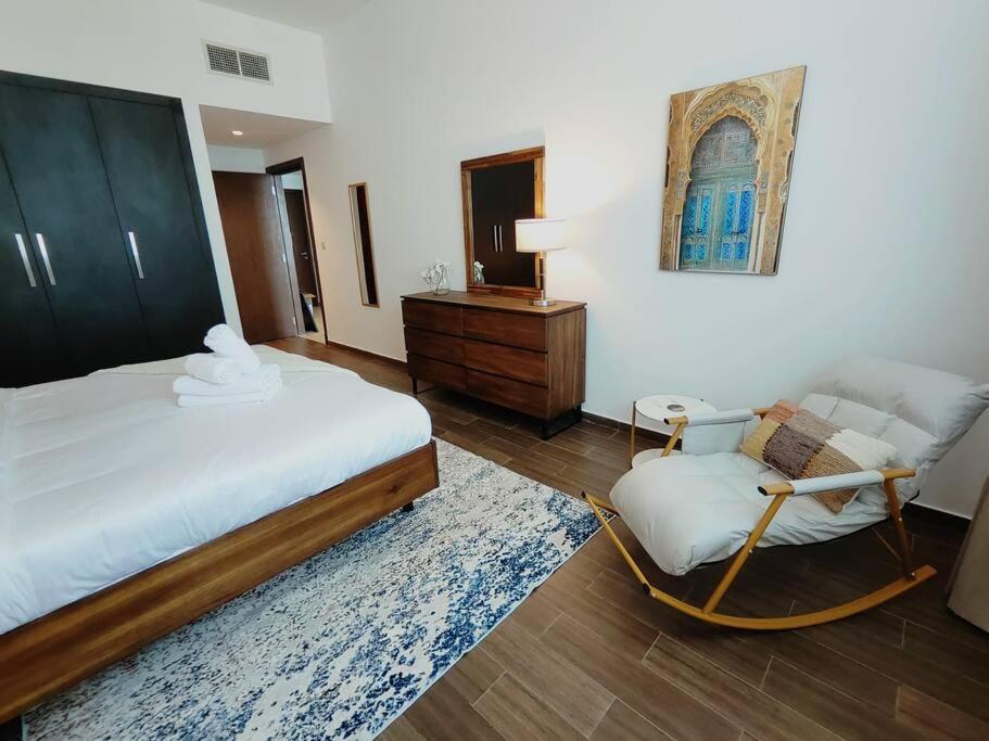 1 Bed - Azizi Daisy - Furjan Ferienhaus *