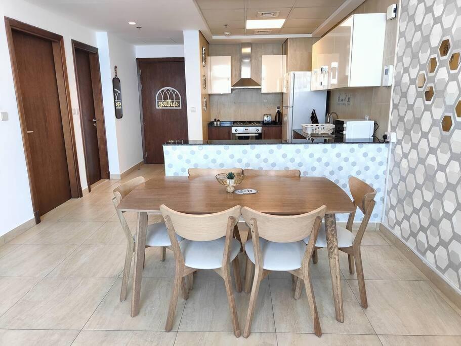 1 Bed - Azizi Daisy - Furjan * Dubai