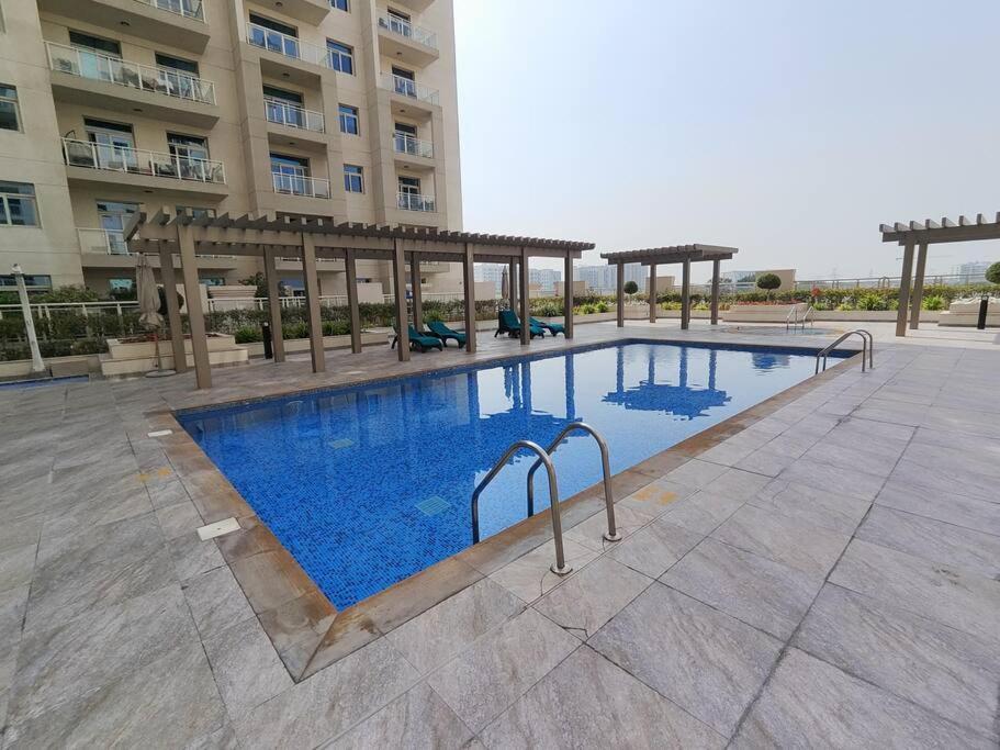 1 Bed - Azizi Daisy - Furjan *