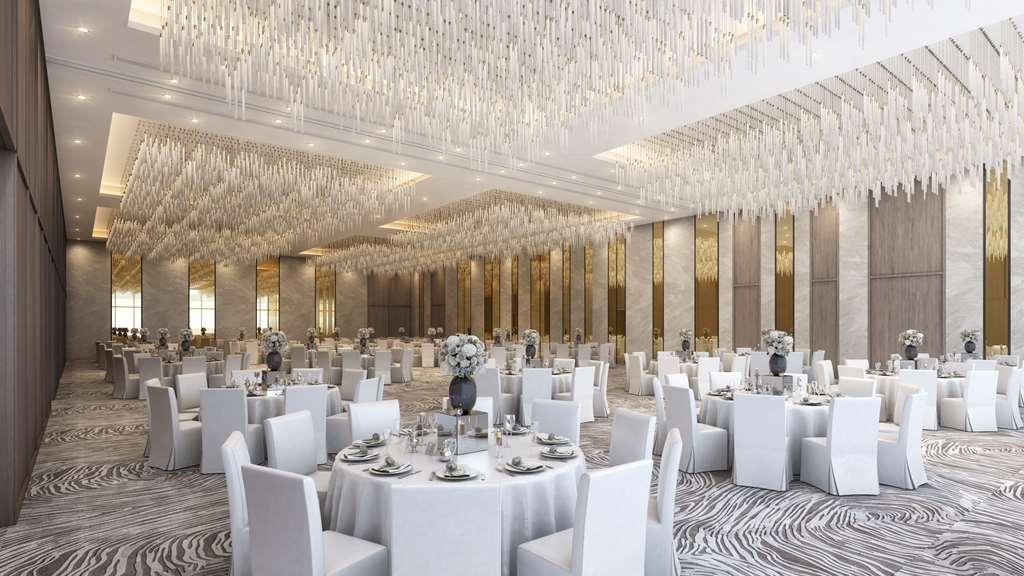 Hilton Garden Business Bay * Dubai