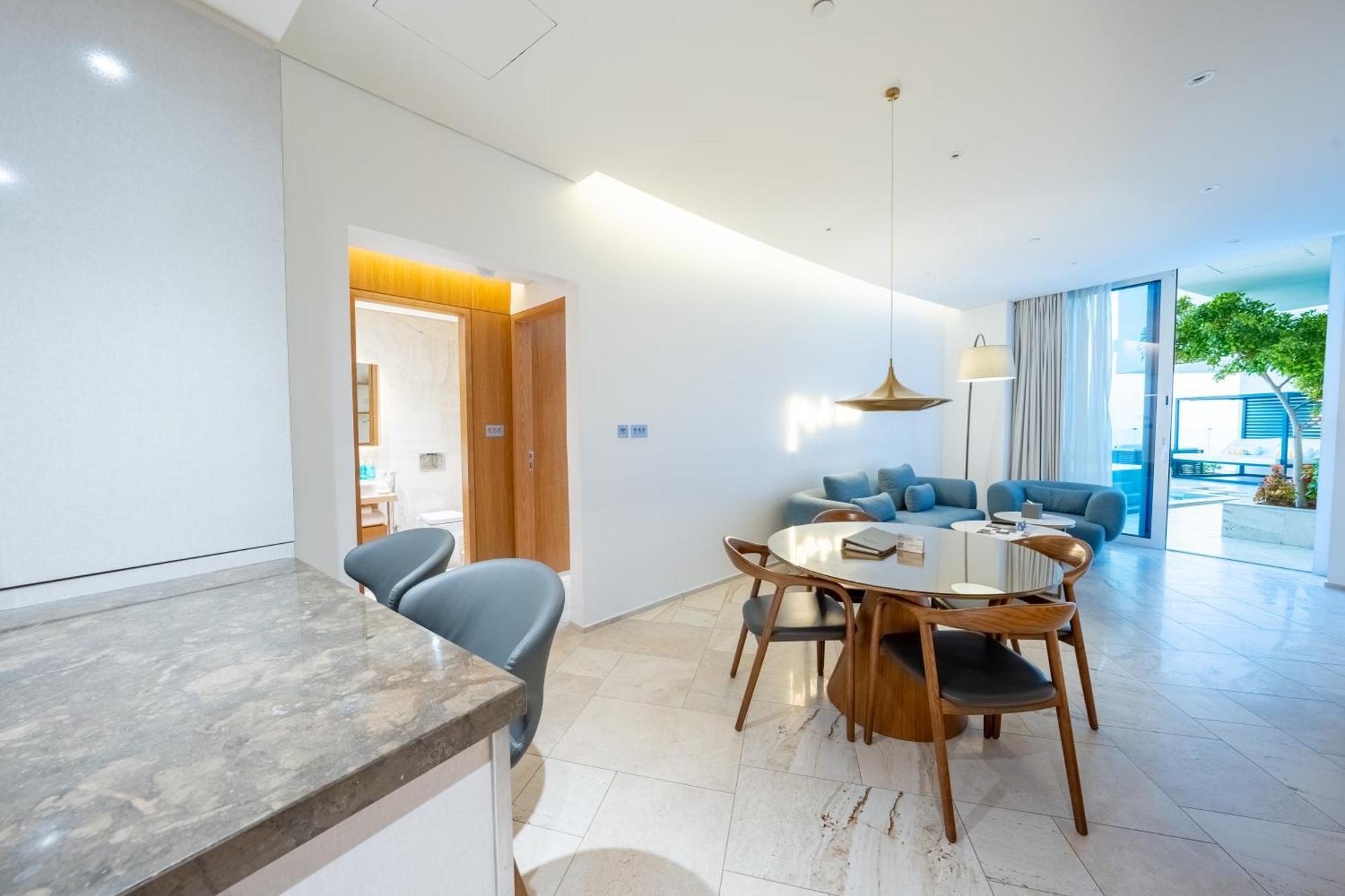 Hotel Five Jumeirah Village Dubai