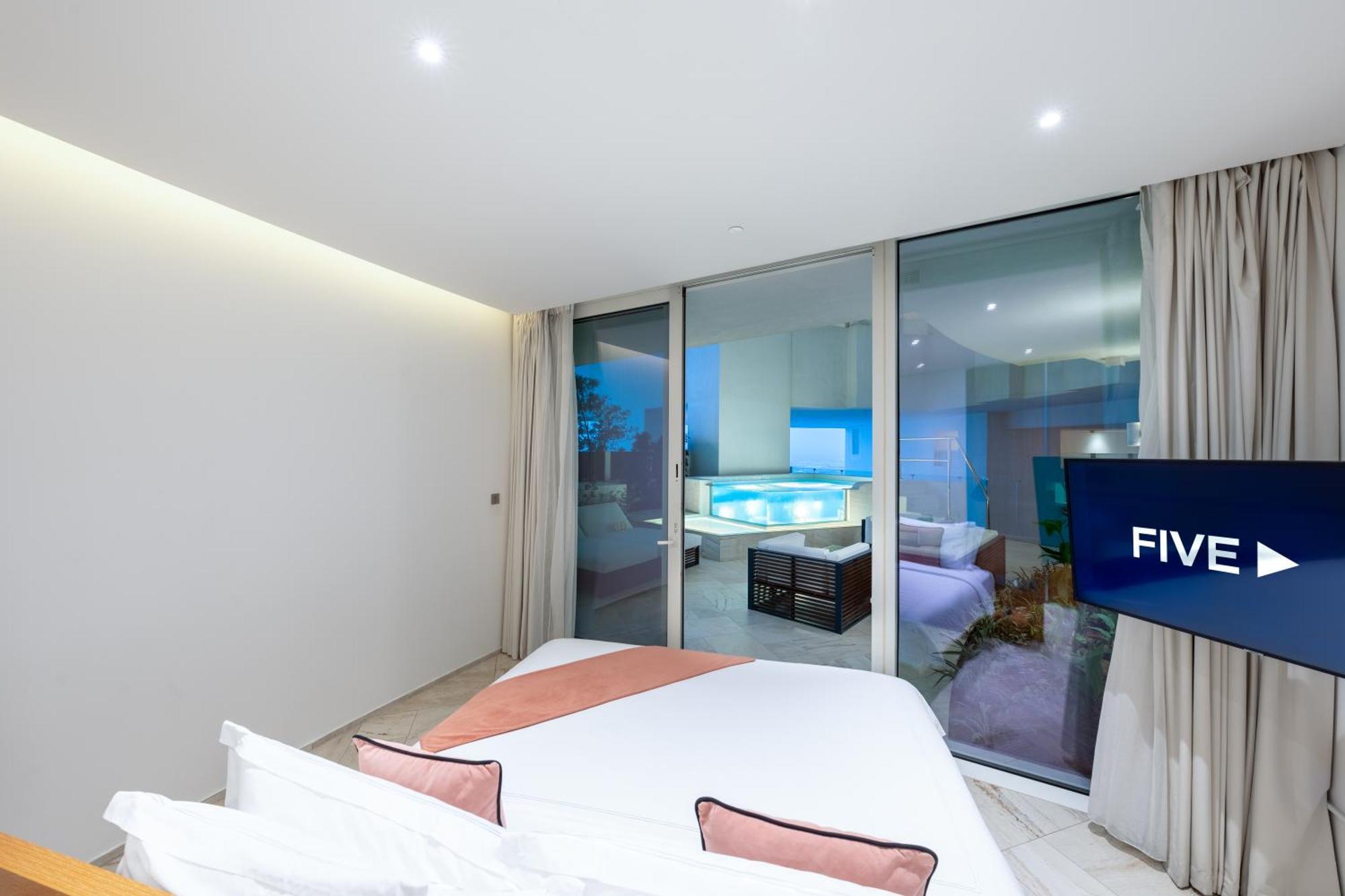 Five Jumeirah Village Hotel Dubai
