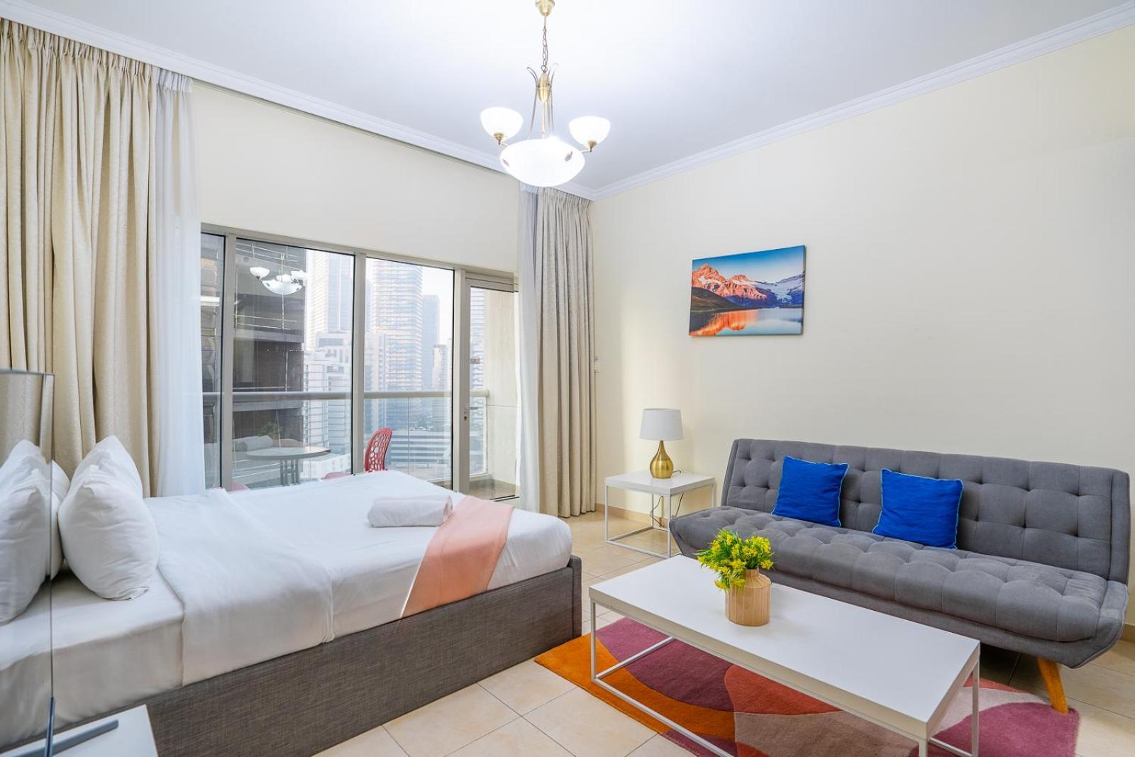 Rh- Contemporary Studio, Downtown, Near Mall & Burj Khalifa * Dubai