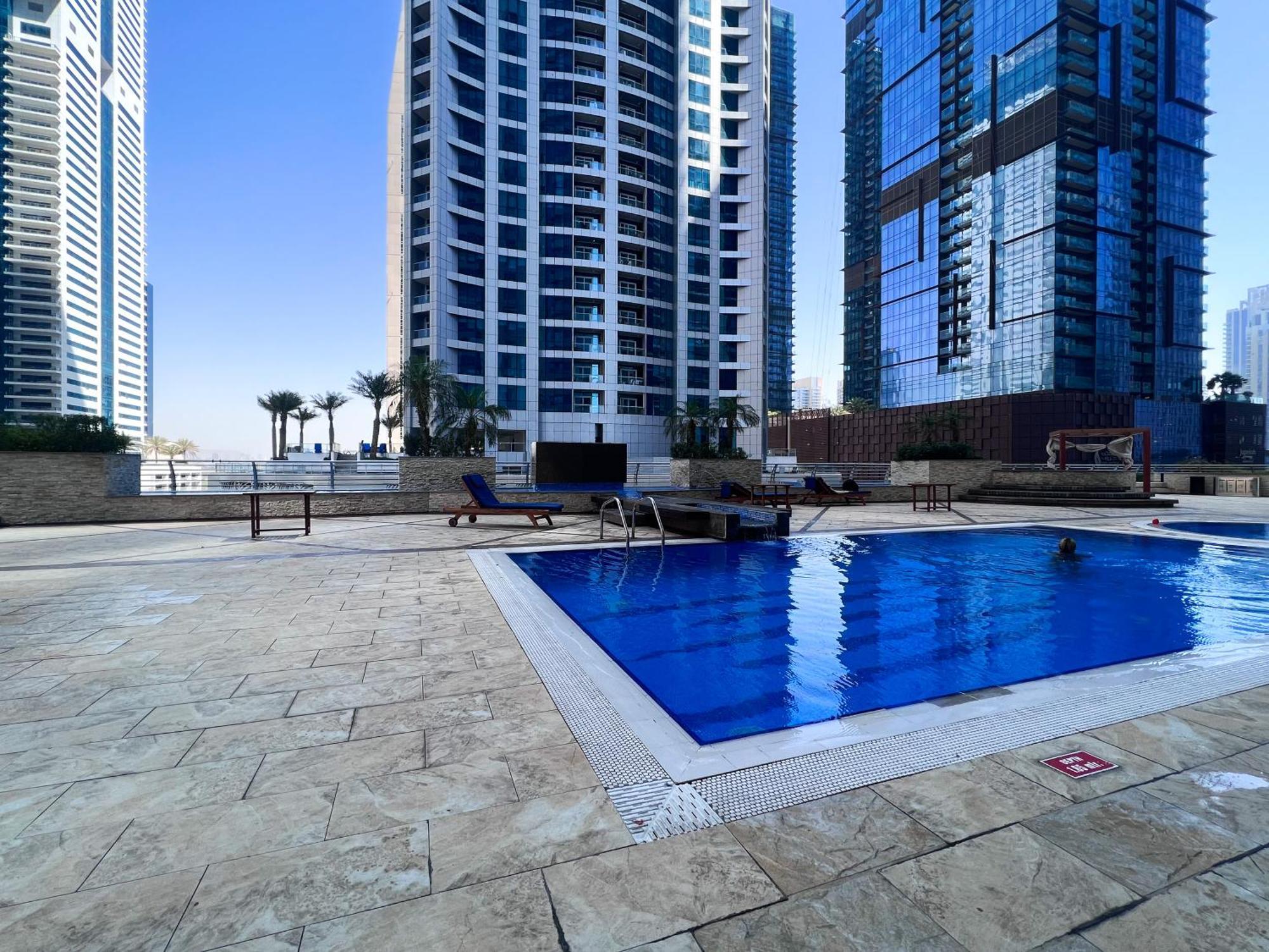 Apartment 76th Floor- 2 Bedroom Princess Tower Palmview Dubai
