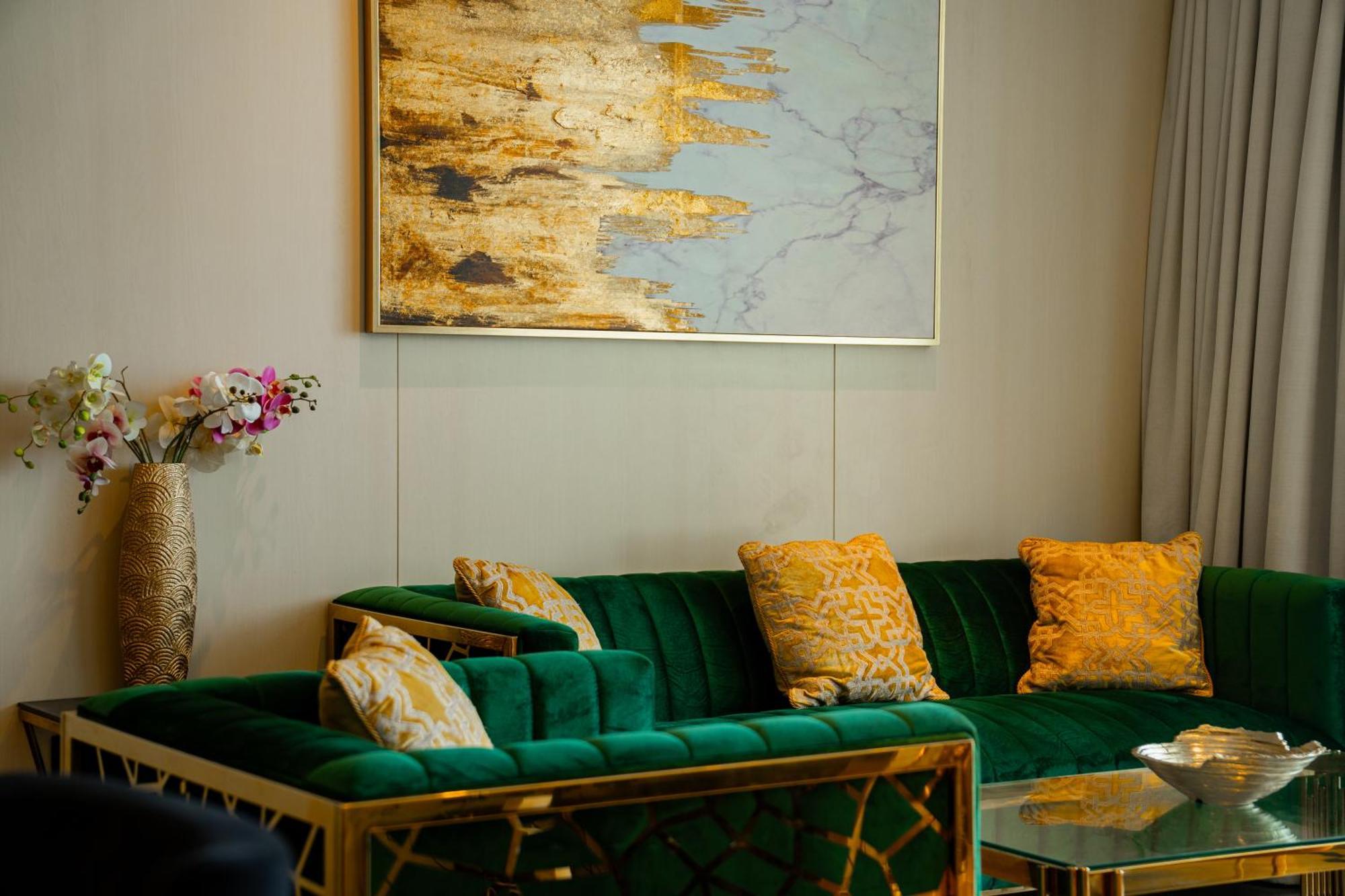 Five Palm Super Luxury With Full Sea Views Dubai