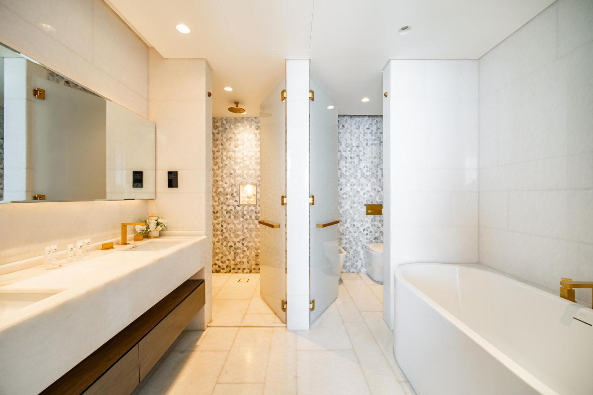 Five Palm Super Luxury With Full Sea Views