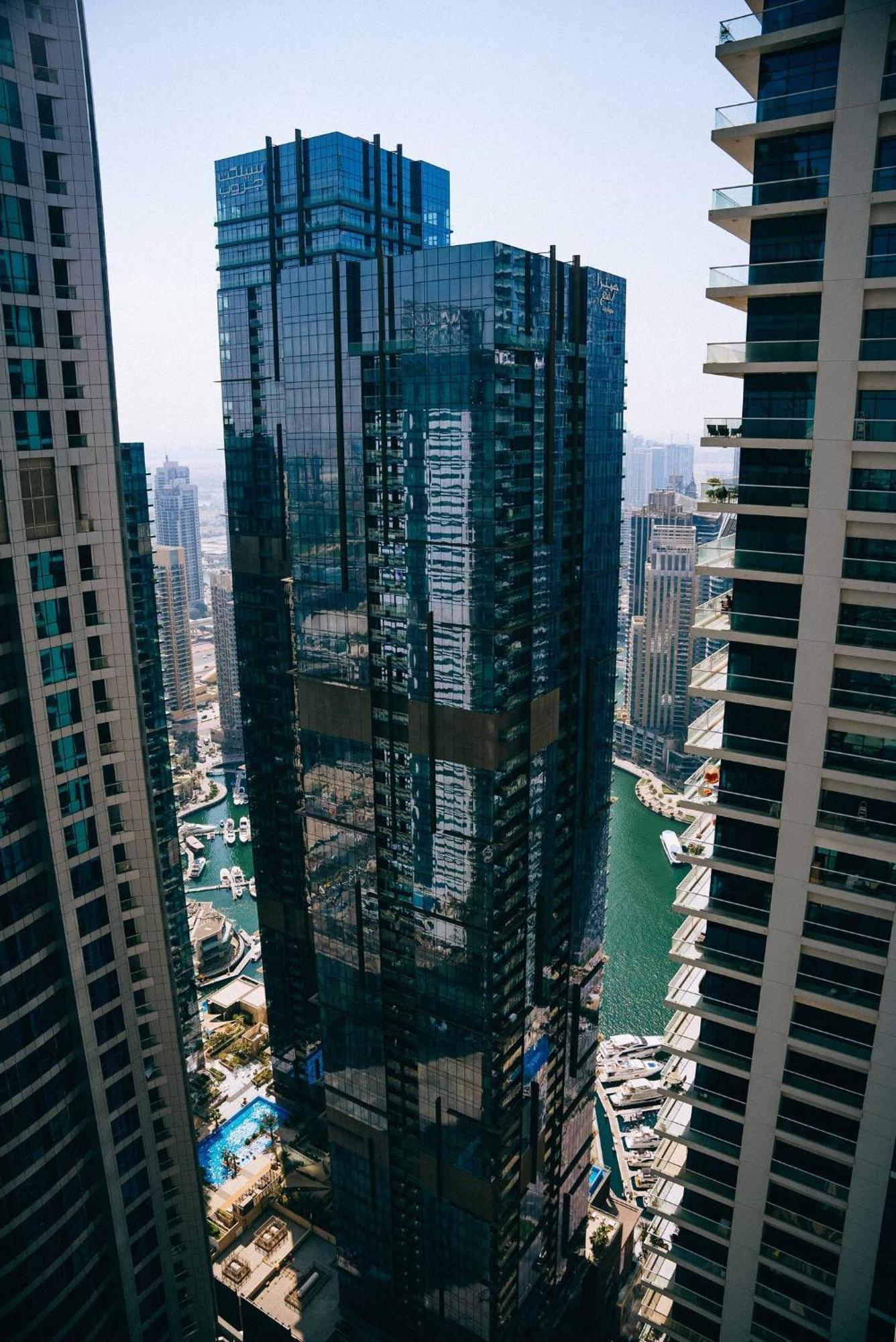 Luxurios One Bedroom High Floor Dubai