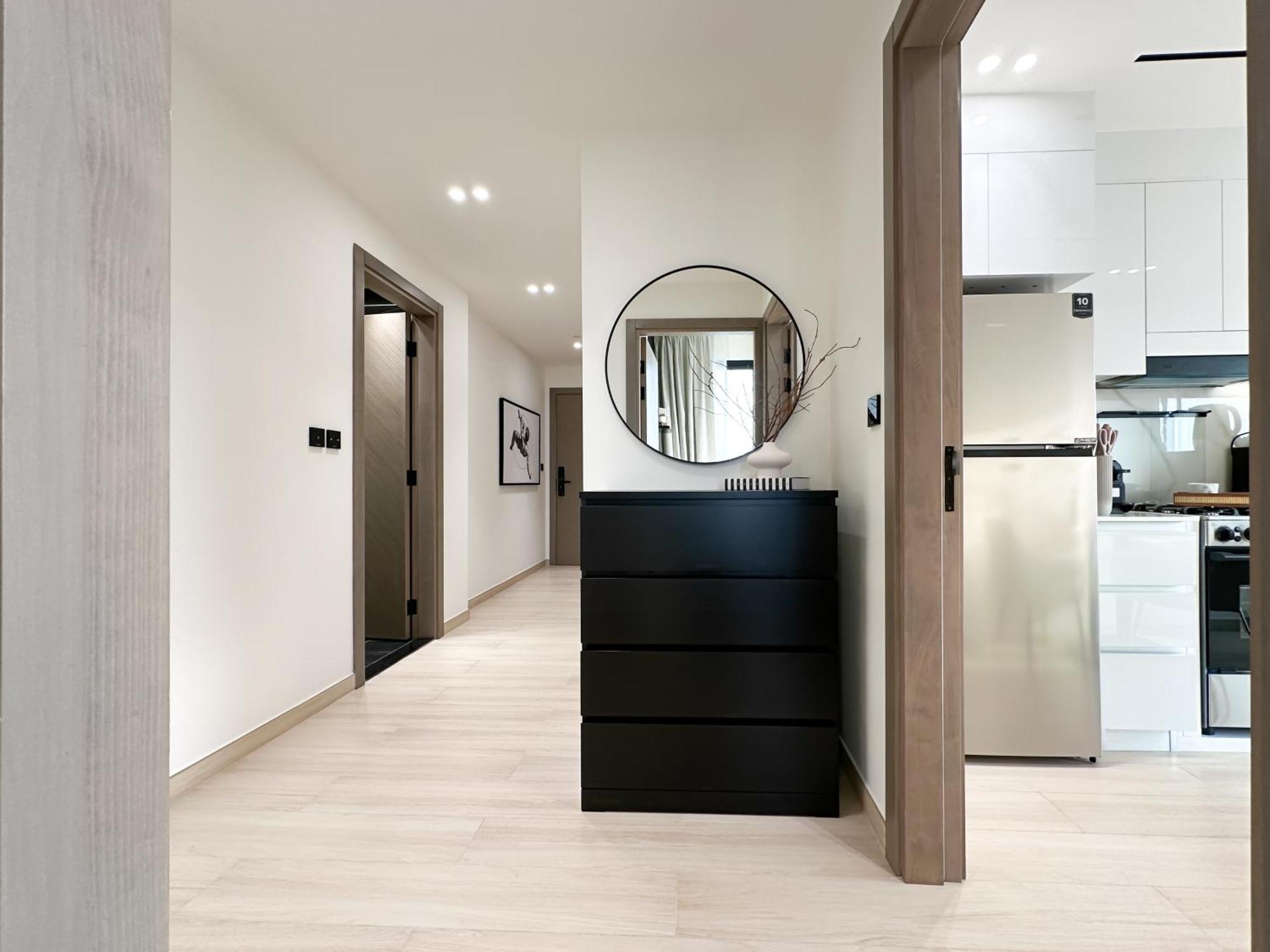 Trophy - The Promenade W Workstation In Jvc Apartment Dubai