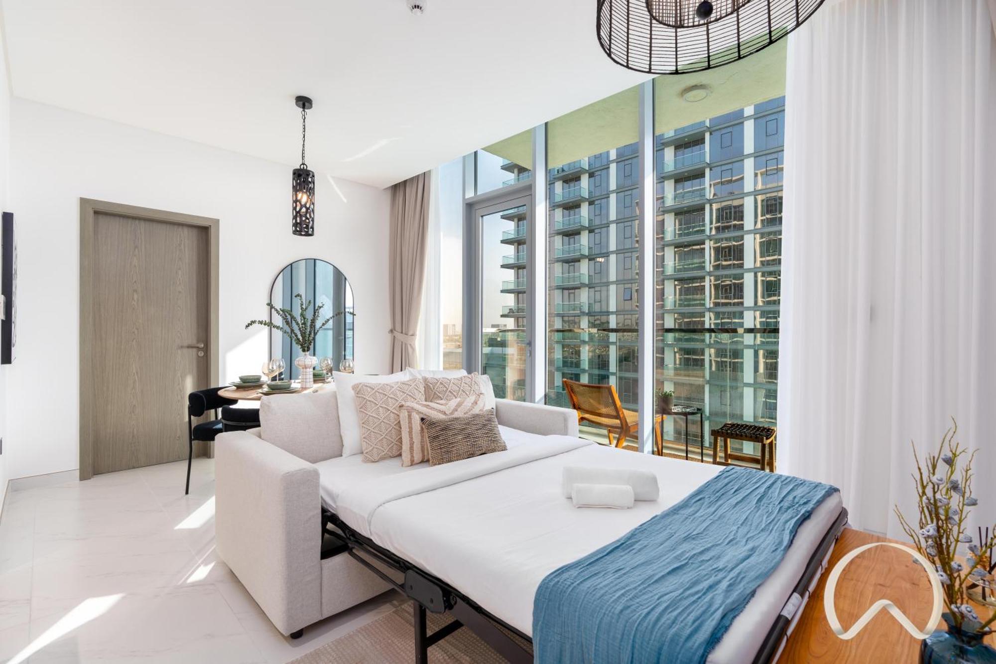 Apartment Oraya - Sleek 1br In District One , Direct Lagoon Access Dubai