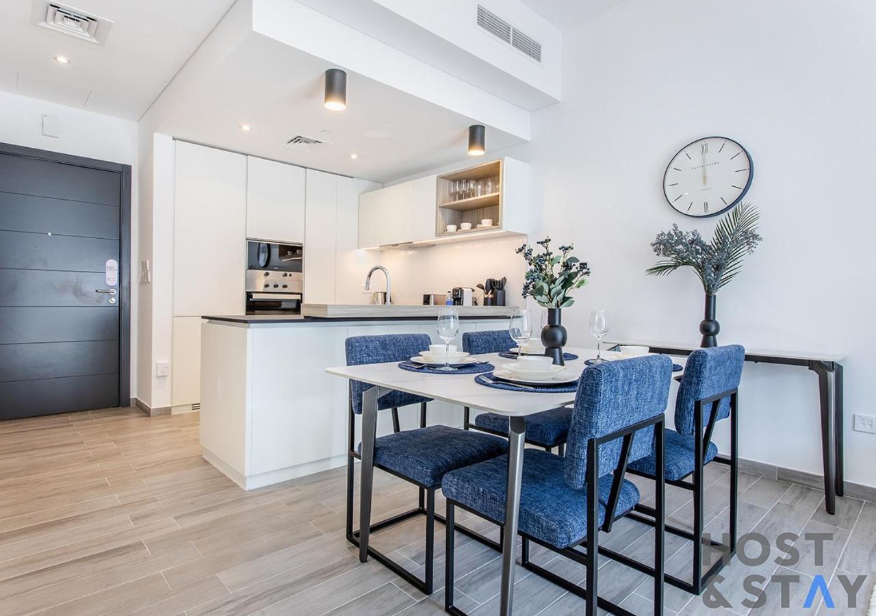 Comfy 1br At Jvc - Ideal For Family & Friends Apartment Dubai