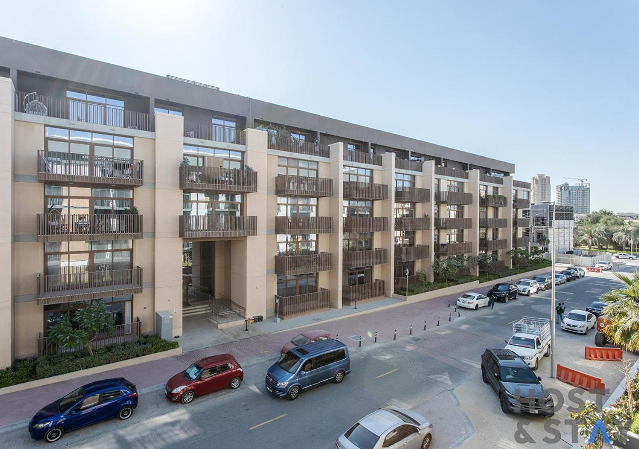 Apartment Comfy 1br At Jvc - Ideal For Family & Friends