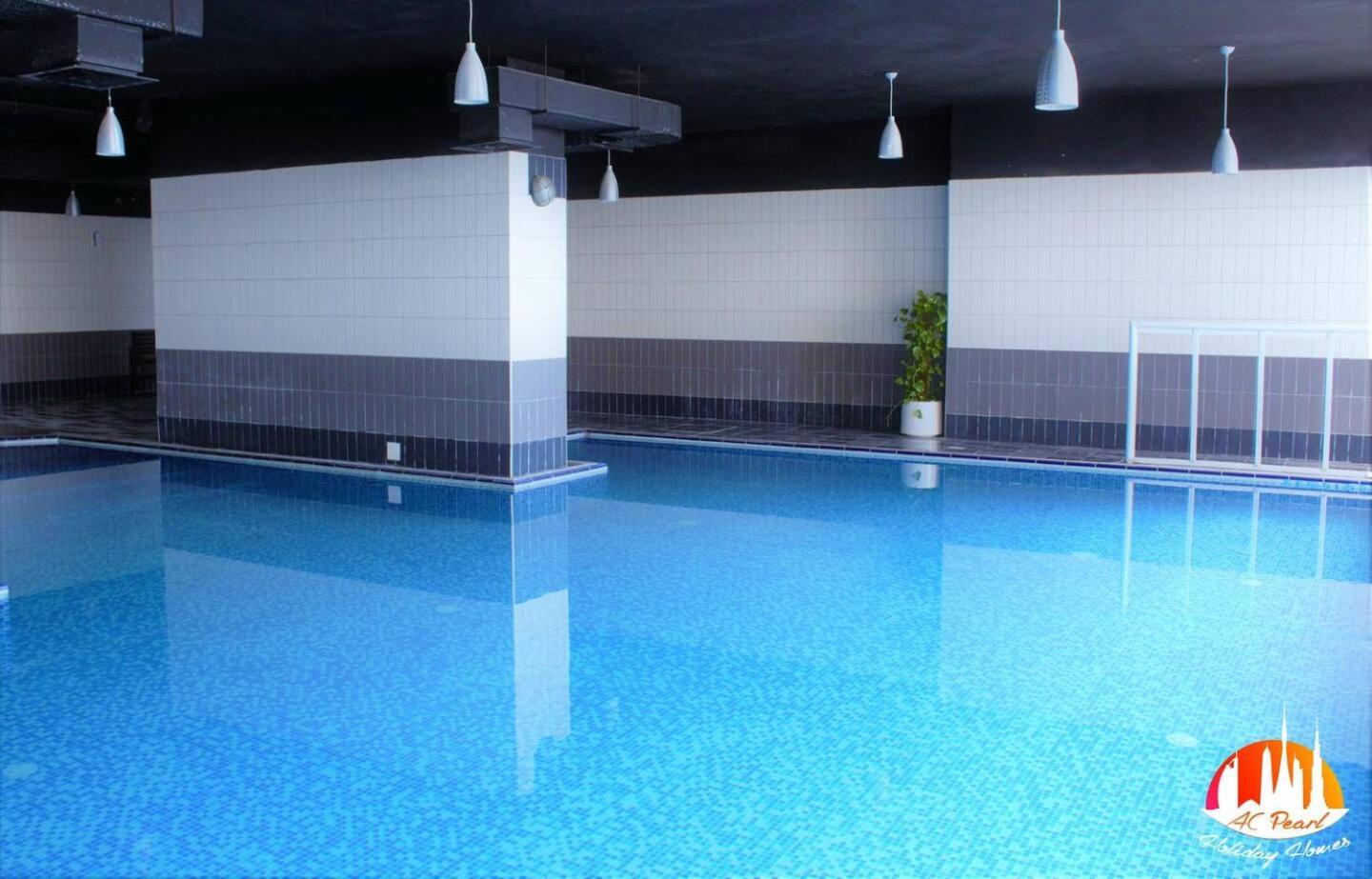 Gorgeous And Sea Views From A High-rise Aparthotel