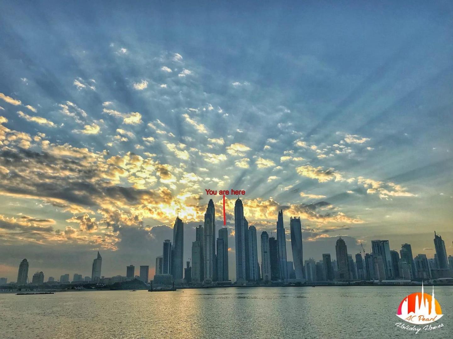 Iconic Marina & Sea Views From The 52nd Floor Aparthotel Dubai