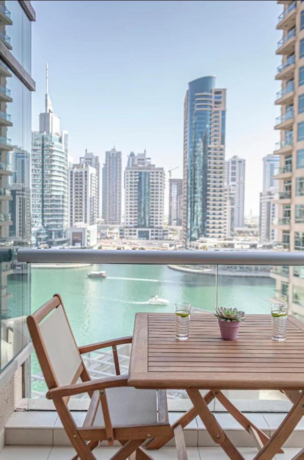 Daire Nasma Luxury - Pastel-colored With Jaw-dropping Marina Views *