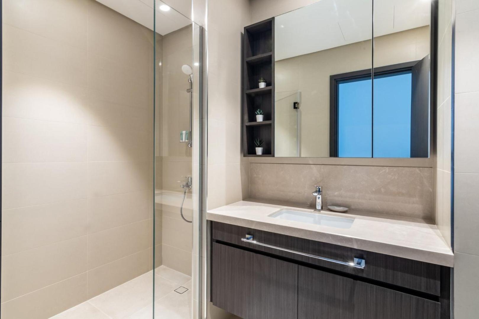 Guestready - Luxury Tower With Burj Khalifa View Apartment