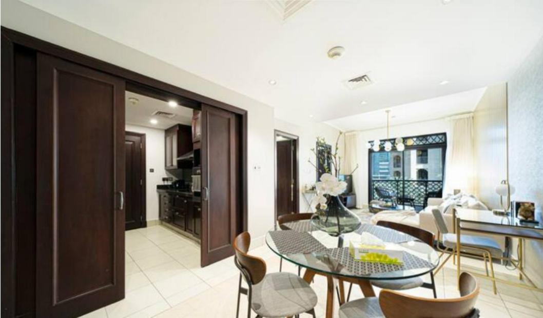 Vibrant One Bed, 5 Mins Walk To Mall, Burj Dubai