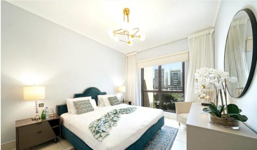 Vibrant One Bed, 5 Mins Walk To Mall, Burj