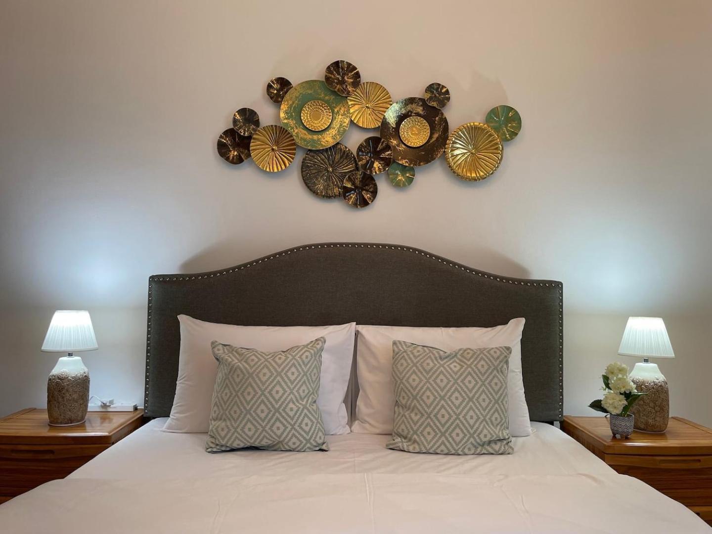 Ferienhaus Away From - Barsha Heights