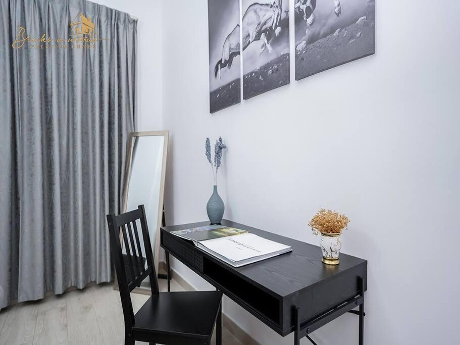 Stunning Burj View 1 Bhk Apartment