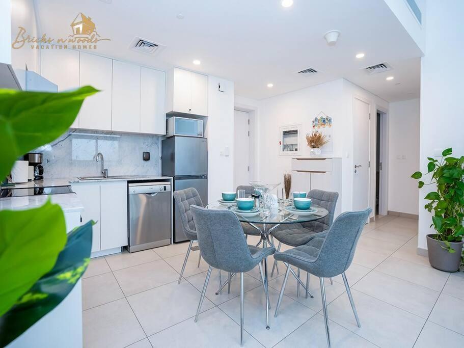 Apartment Stunning Burj View 1 Bhk Dubai