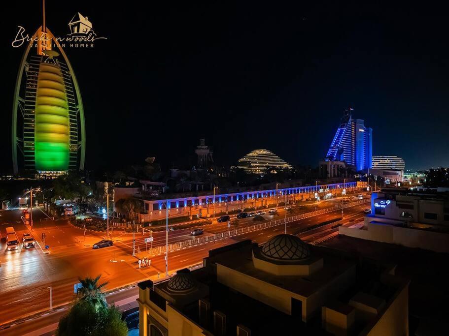 Stunning Burj View 1 Bhk Apartment Dubai