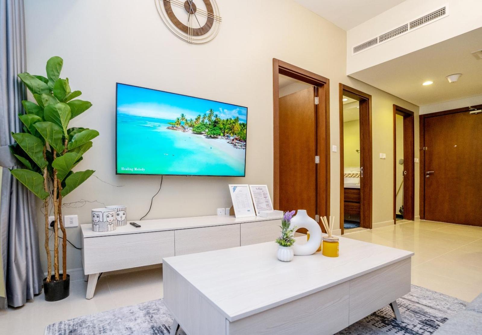 Apartamento Stunning 2-bedroom Business Bay With Burj Khalifa View & Huge Balcony *