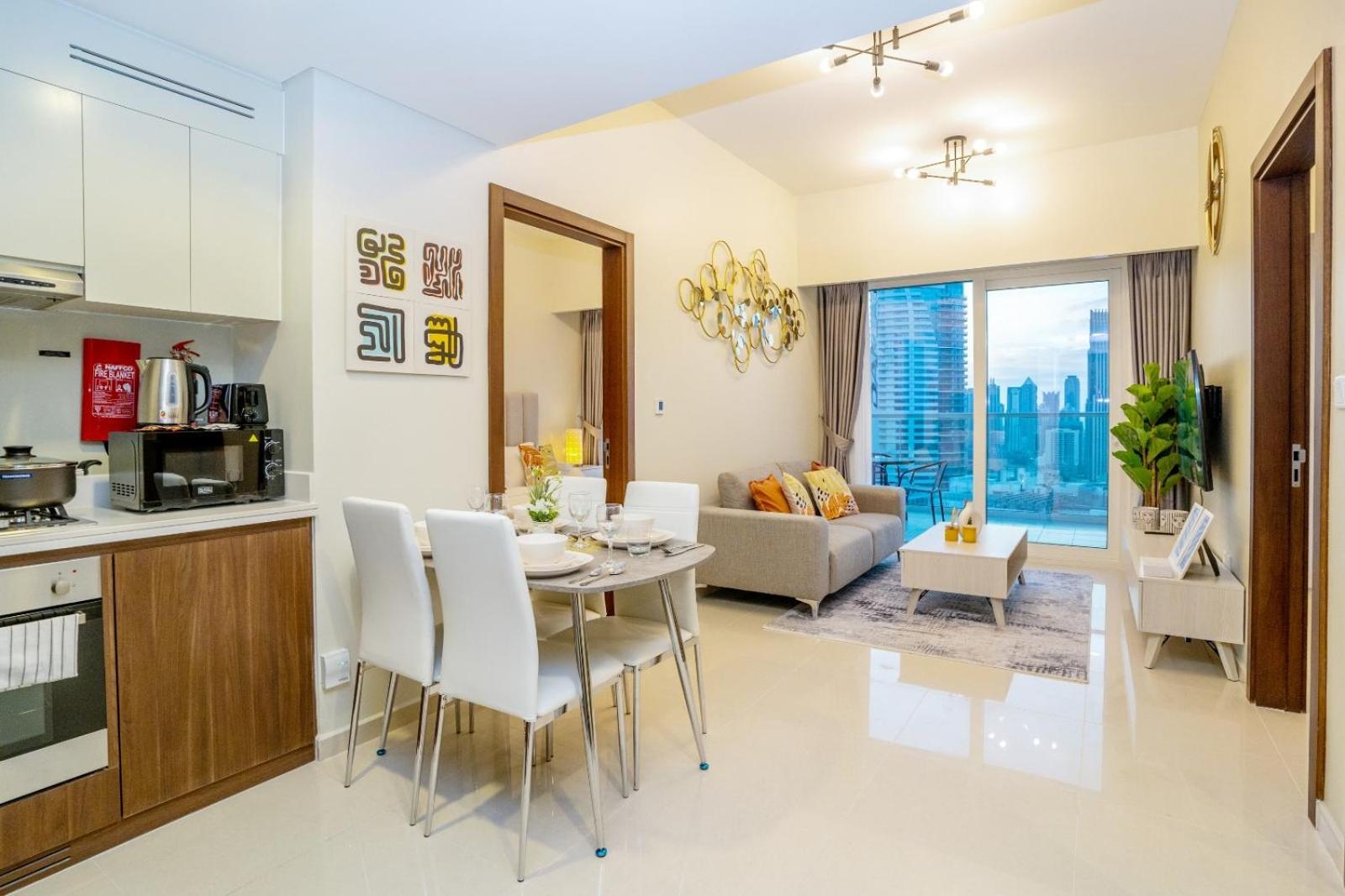 Stunning 2-bedroom Business Bay With Burj Khalifa View & Huge Balcony * Dubai