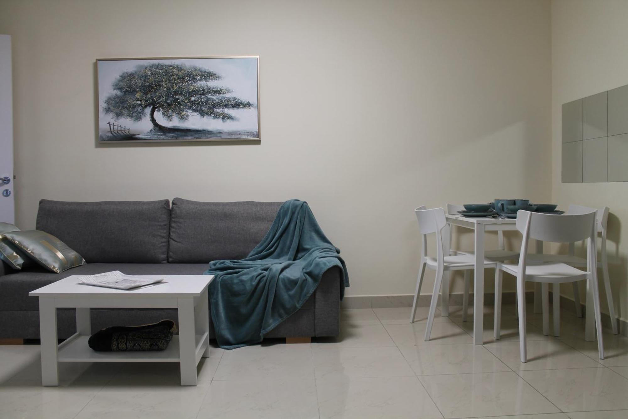 Daire Newly Furnished 1 Bedroom, High Floor, Amazing View, Close To Metro *
