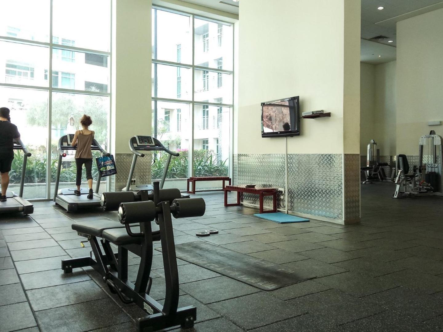 Guestready - Sleek With Burj Views Apartment *