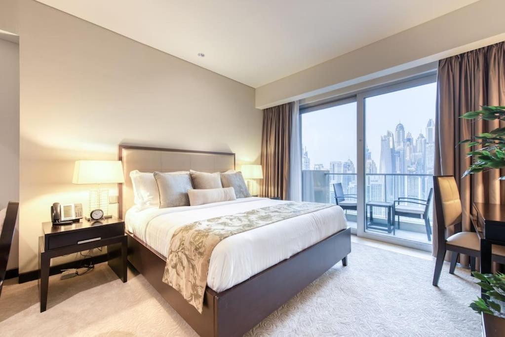 Superhost - At Jw Marriott - The Address Marina Dubai