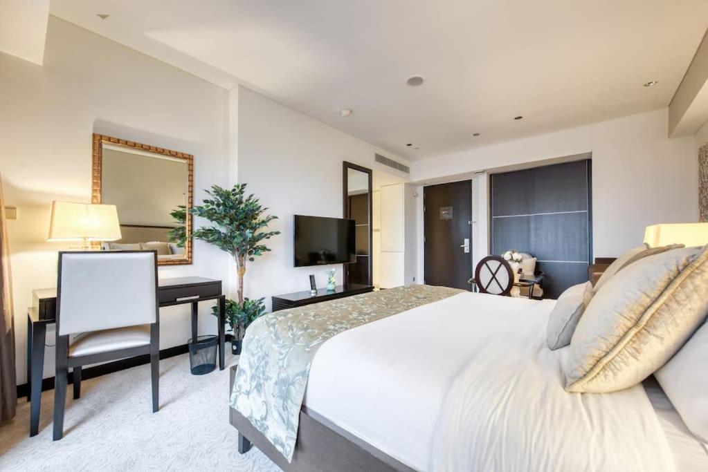 Superhost - At Jw Marriott - The Address Marina