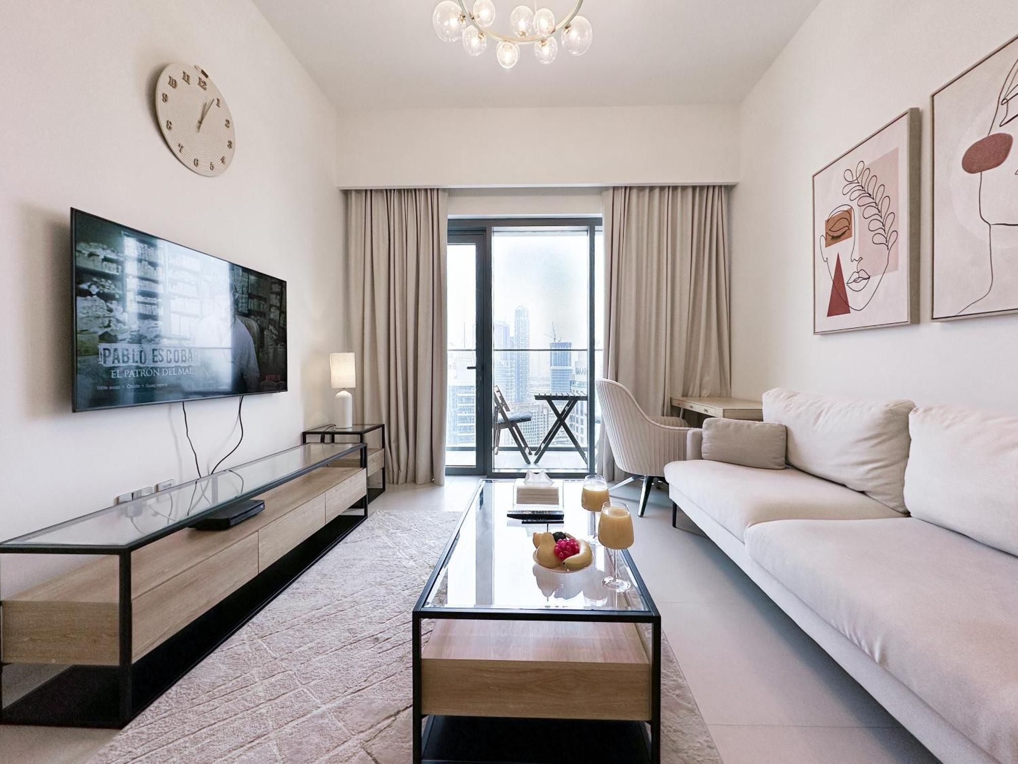 Trophy - Downtown Skyview In 35th Floor * Dubai