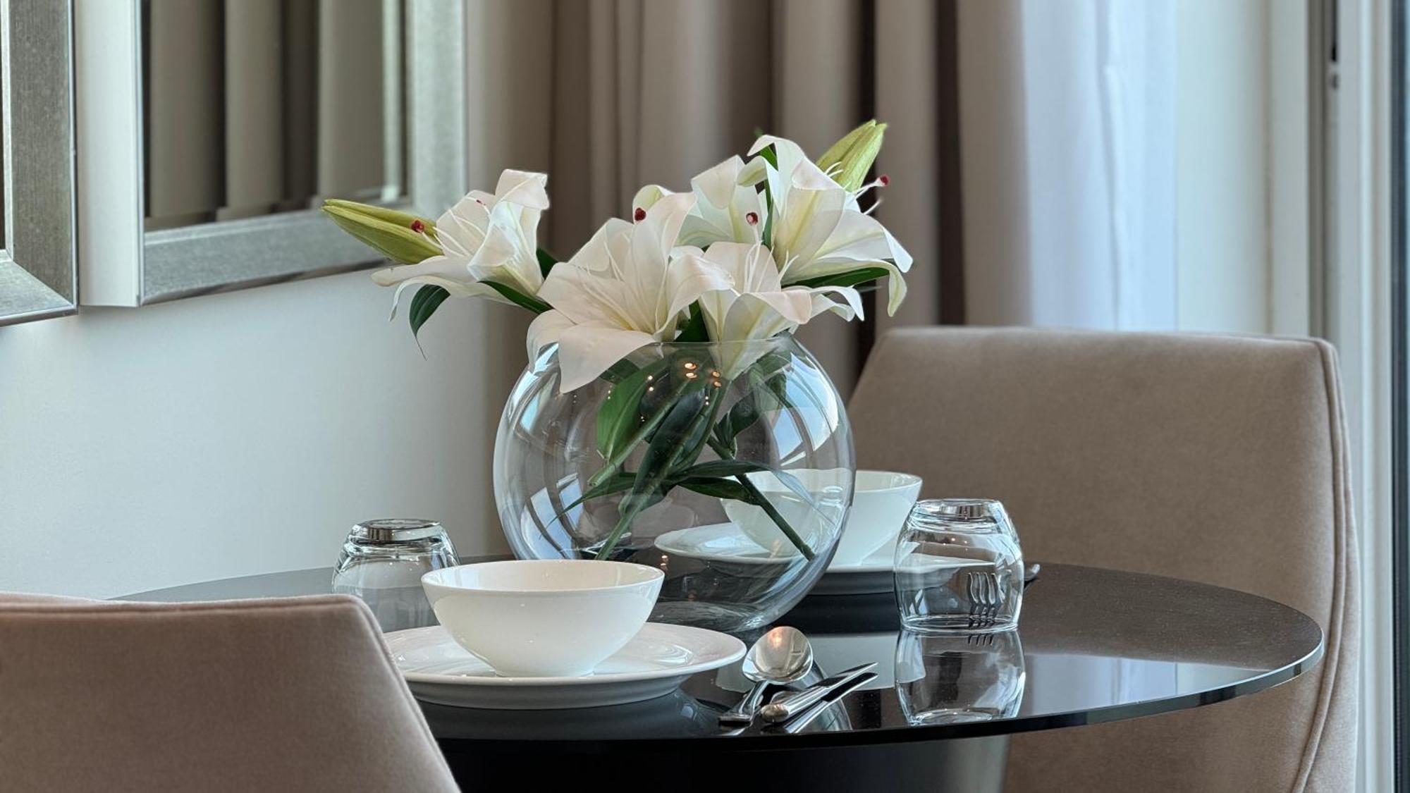 Magnificent - Damac Distinction Downtown Apartment Dubai