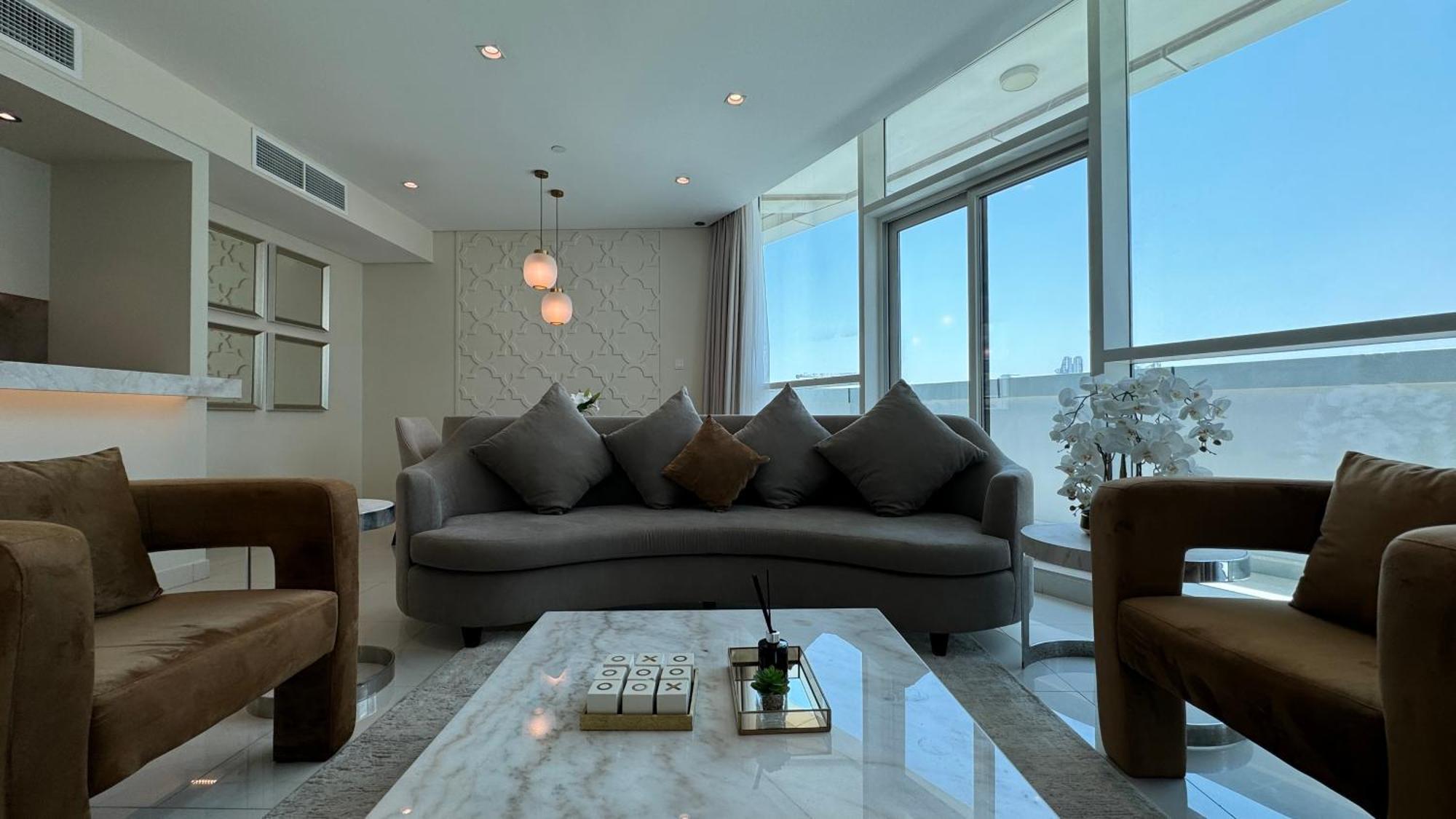 Magnificent - Damac Distinction Downtown Apartment Dubai