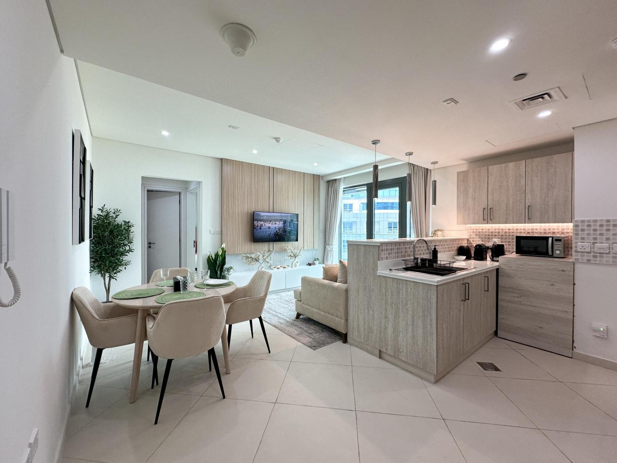 Apartment Luxe Lagoon Palm Private Access With Infinity Pool & Bar *