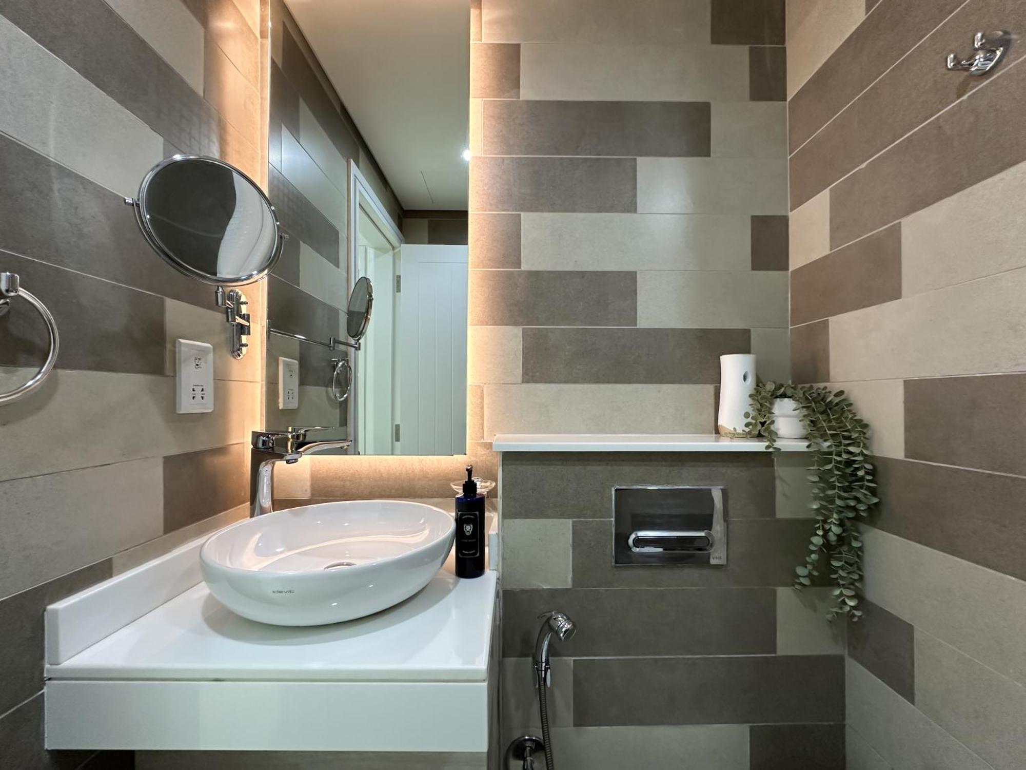 Luxe Lagoon Palm Private Access With Infinity Pool & Bar *