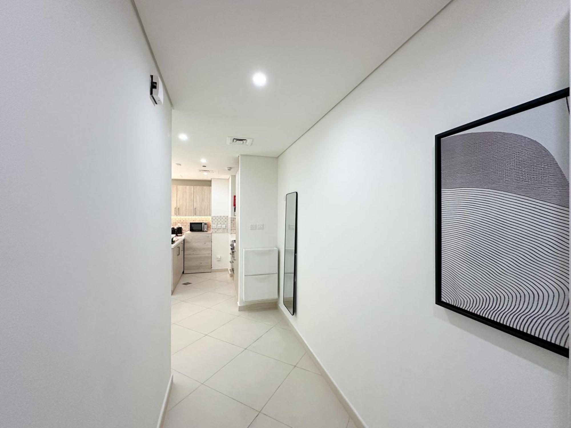 Apartment Luxe Lagoon Palm Private Access With Infinity Pool & Bar