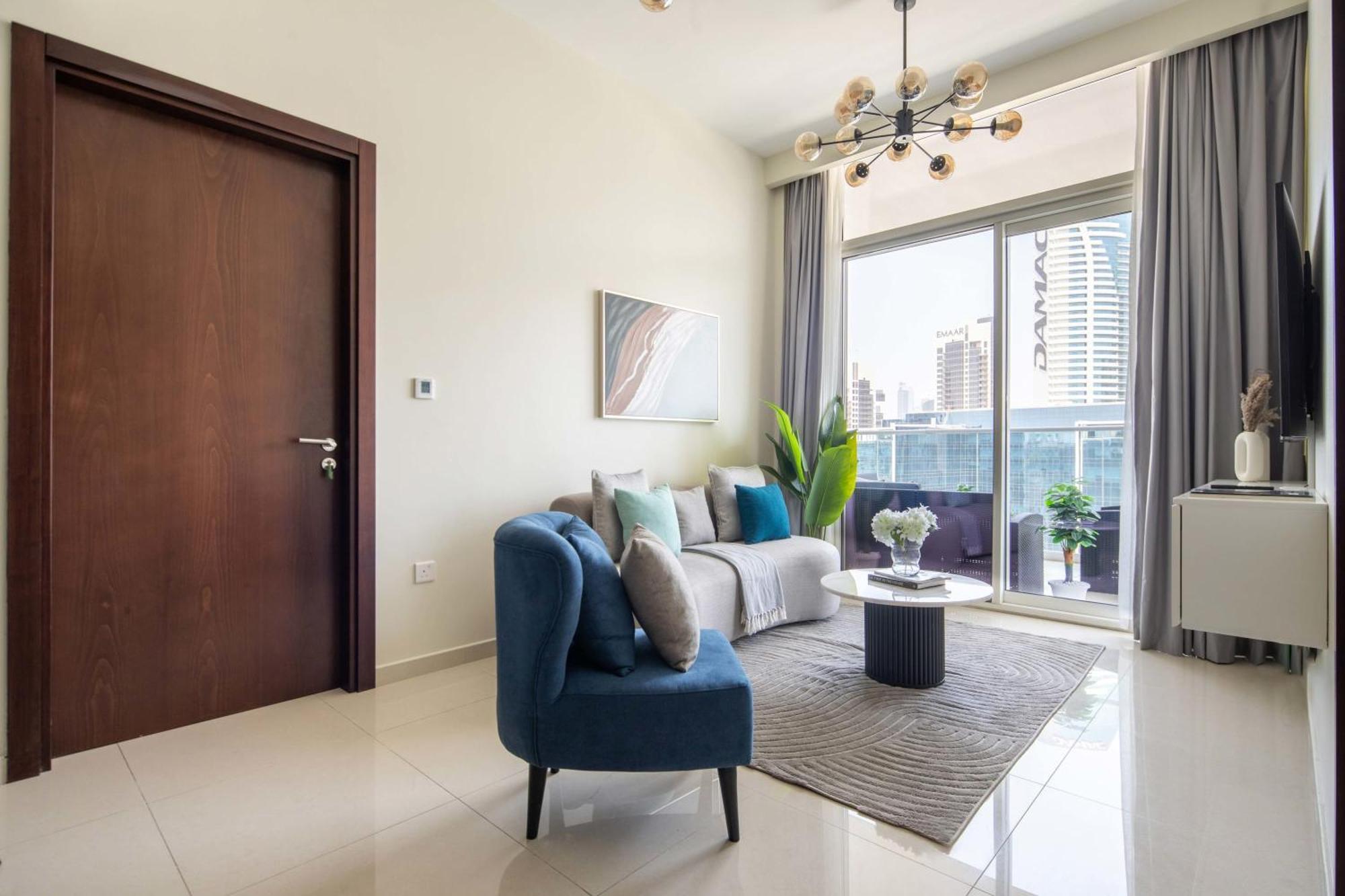 Frank Porter - Vera Residences *